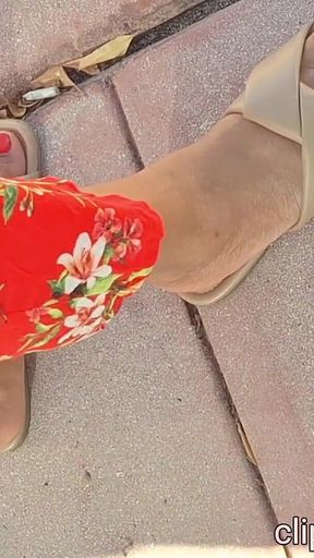 Traveling Redbone with Pretty Red's in South Beach