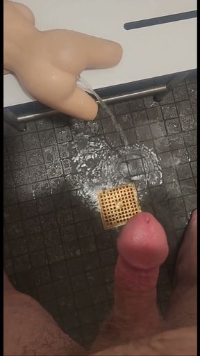 My toy wouldn't stop squirting.   Clip 1