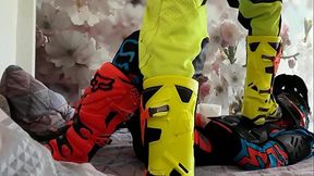 motocross gay - boots tread