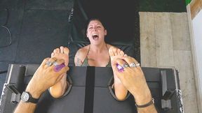 THE BEAUTIFUL LYV DISCOVERS TICKLING DRIVES HER CRAZY - HD WMV