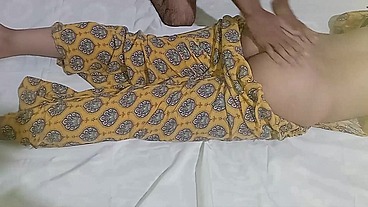 stepsister & big stepbrother hardcore indian sex Soteli Bahan ko Ghodi Bna Liya Sardi Me Full hindi audio full HD