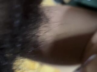 me busca mucho le encanta descargarse en mi boca