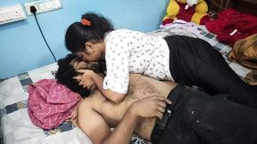 Long lip lock with step sister in bedroom