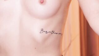 Teen Bombshell - Blond Cuties Stunning Body Showcase