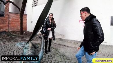 Lady Lyne’s Photo Bust Leads To New Year’s Threesome Fuck!