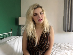 Amateur Webcam Chick Masturbates On Webcam More at