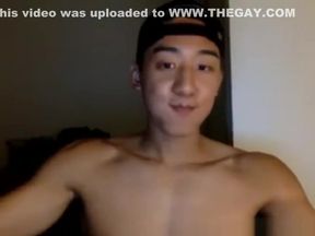 Fit Asian with Nice Smile Show ass 2018 09 30