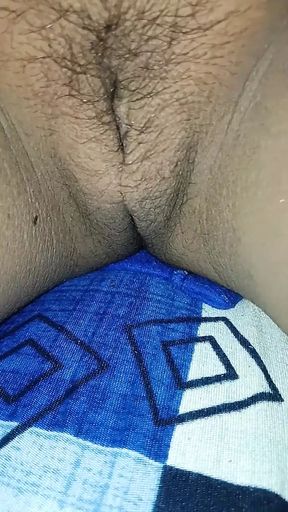rich fingers in my tight pussy
