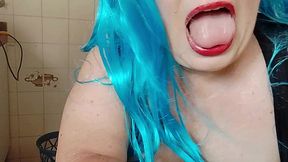 beautiful curly hair and a spectacular ass that loves anal fucking in the fur!