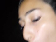 Mi Hermanastra me CHUPA la PIJA en la PLAYA de noche