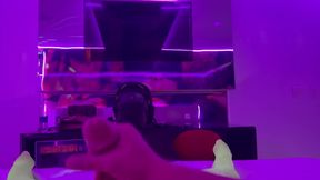 Jerking and Shooting a Nice Load