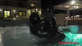 Rubberpassion - Rubberdolljacuzzi