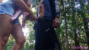 encontrei uma surpresa na trilha .