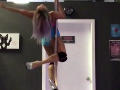Blonde babe scarlet solo webcam