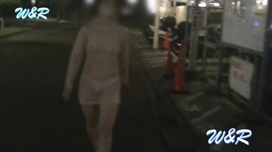 【個人撮影】可愛い彼女のエロな夜散歩は密かな楽しみCute girlfriend`s hot walk at night