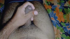 The Village Boy Masturbated After Watching the Bhabhi Bathing