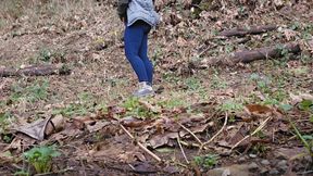 Nerdy Faery Goes Pee