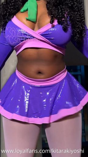 4 min daphne cosplay dancing tease