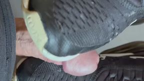 Post workout shoejob with Nike 270!