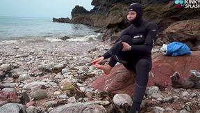 Thick 8mm Wetsuit Struggle & Sea Splash