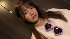 Fair-Skinned tiny-Tits tiny body S-Rank beauty - Yui