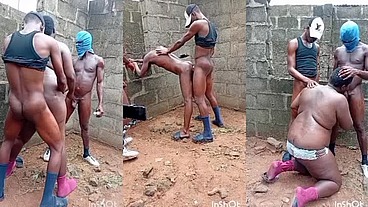 Banging group sex outside with chubby bottom