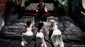 What A Fucking Foursome! Kira Noir, Ryan Reid, Nichole Saphir, Jesse Pony Brazzers