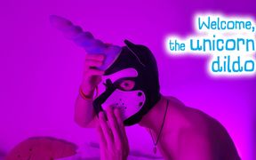 Welcome, the Unicorn Dildo 2/2