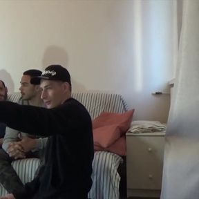 Latino slut Apollo fucked bareback by top Arab discret