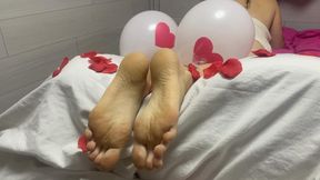 Valentine's Day Footjob: My Sexy Accountant's Oiled Soles