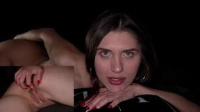 Multiple Orgasms in Close-up Solo Play