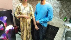Indian desi bhabhi Savita has sex with her boss in her hone at alone she