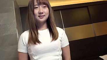 19-year-old Japanese brunette beauty. Slender amateur gal, toys, blowjob and creampie sex. Asian, hentai, uncensored,