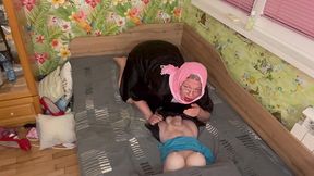 queen in hijab foot fetish, blowjob and hanjob to tranny