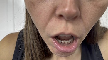 I Love a Good Mouthful. Mouth Eating Fetish 2