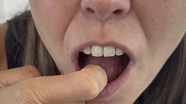 I Love a Good Mouthful. Mouth Eating Fetish 2