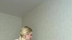 Social Media Creator @VikkiAstor @Teasing and #Blonde #Big Boobs #Naked #Solo video hot gratis | Tik.Porn