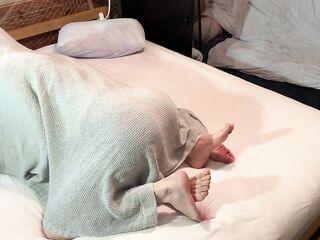 Anal creampie Martinpaola. Woke my stepbrother up with a morning oral!