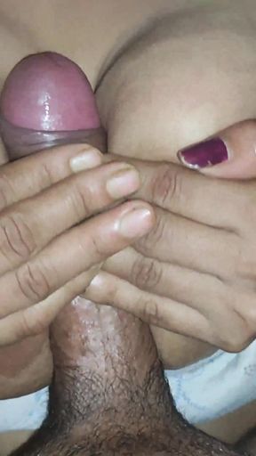 Desi bhabi sucking in blowjob with mouth cream with face xxx   Clip 1