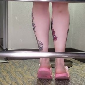 For all you foot lovers, here is foot content, enjoy!