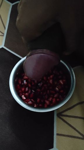 Cum on pomogranate