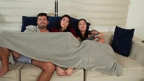 MY BEST FRIEND INVITES ME TO WATCH MOVIES AT HER HOUSE AND I CUCKOLD HER FUCKING HER BOYFRIEND