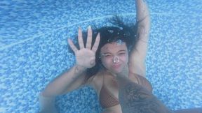 Submerged in pleasure: My stepbrother leaves me completely breathless!