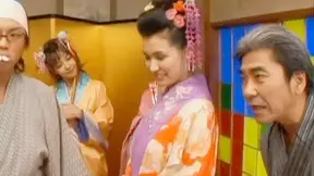 Hot Japanese Chick Seduces Him With Her Feet For Pleasure