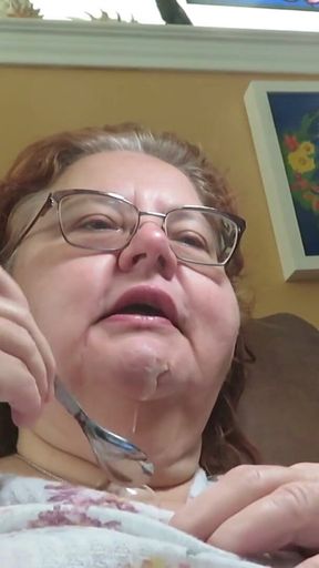 Eatting my pudding cup for you feeders