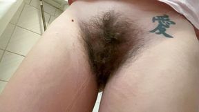 Pissing compilation hairy pussy