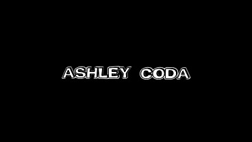 Ashley Coda Blowjob and Facial from Justin Long