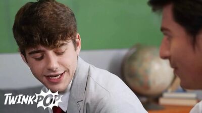 TWINKPOP - Dean Morgxn Thicke Cums To The Sight Of Joey Luke Connors Getting A Blowjob By Joey Mills