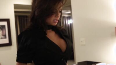 Veronica Avluv is Tonights Girlfriend for her famous pornstar experience