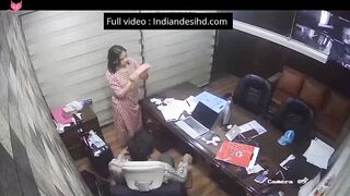 SavitaMami's Erotic Journey - Indian Babe Dances Her Way To Stardom